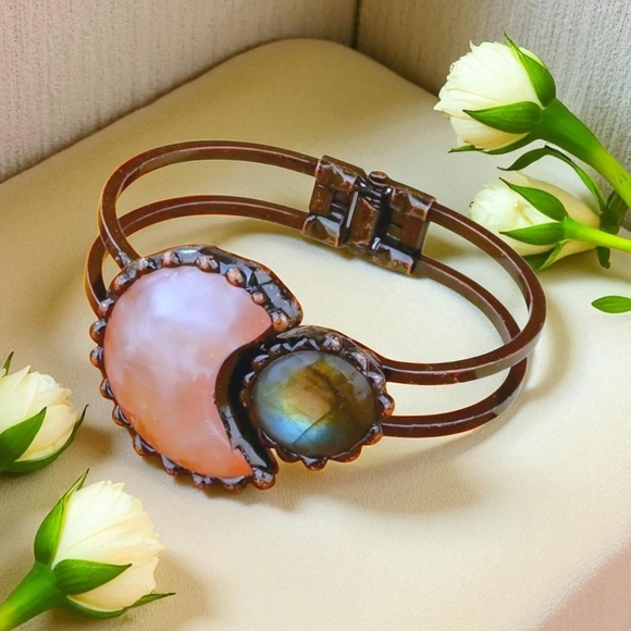 π Pink Rose Quartz & Labradorite Moon Natural Stone Bangle Cuff Bracelet πβ¨ - Picture 8 of 15
